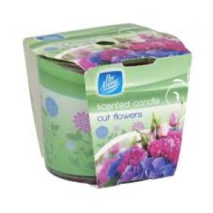 SCENTED CANDLE: CUT FLOWERS