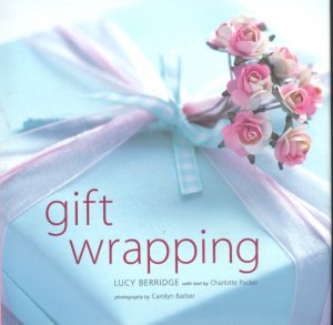 GIFT WRAPPING