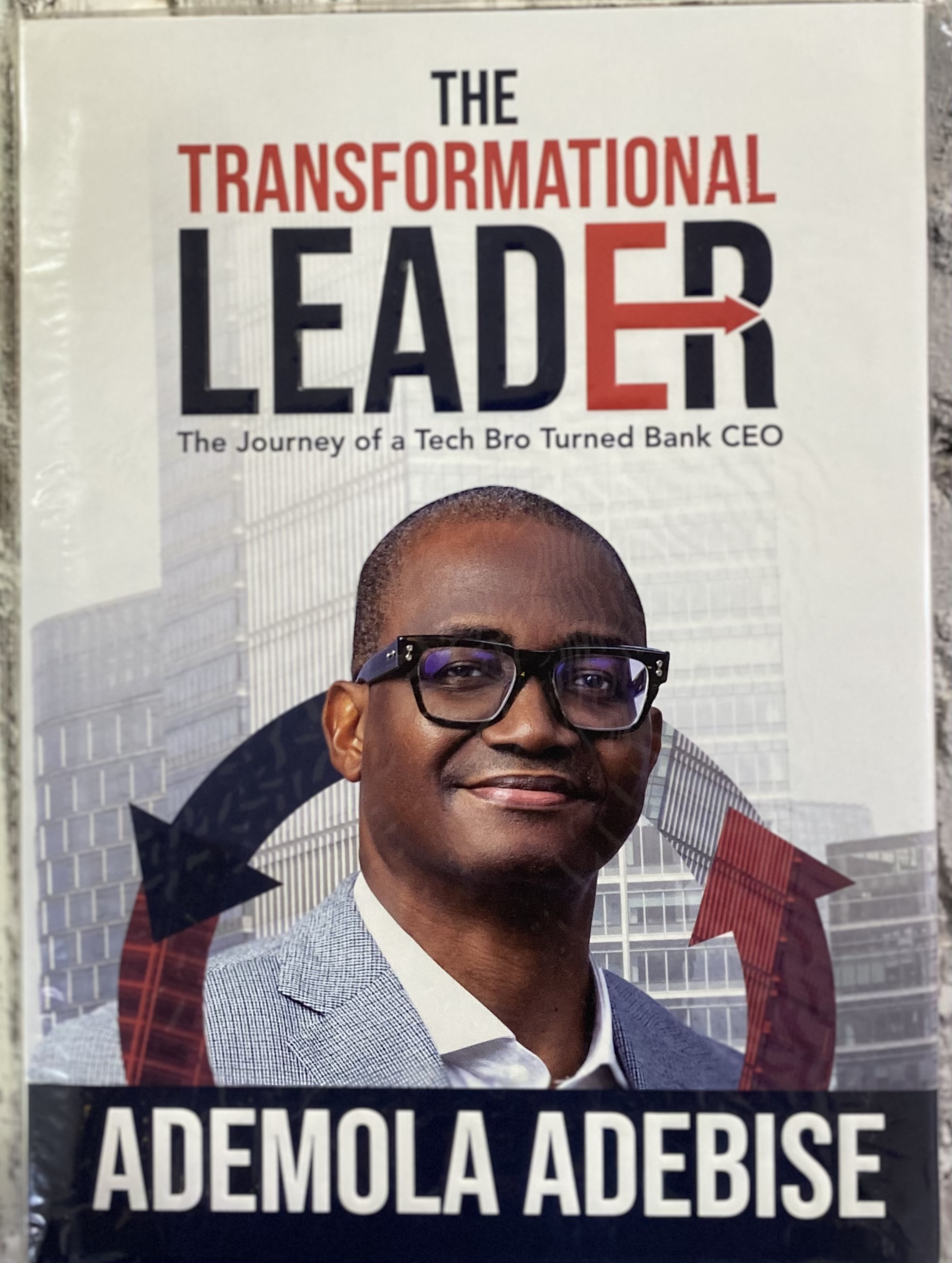 THE TRANSFORMATIONAL LEADER  PAPER-COVER
