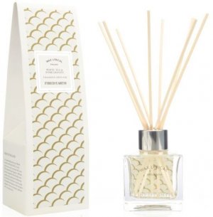 WHITE TEA & POMEGRANATE 100ML REED DIFFUSER