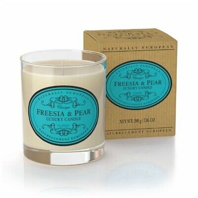 FRESSIA & PEAR LUXURY CANDLE