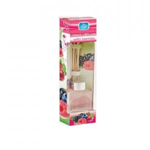 REED DIFFUSER: WILD BERRIES